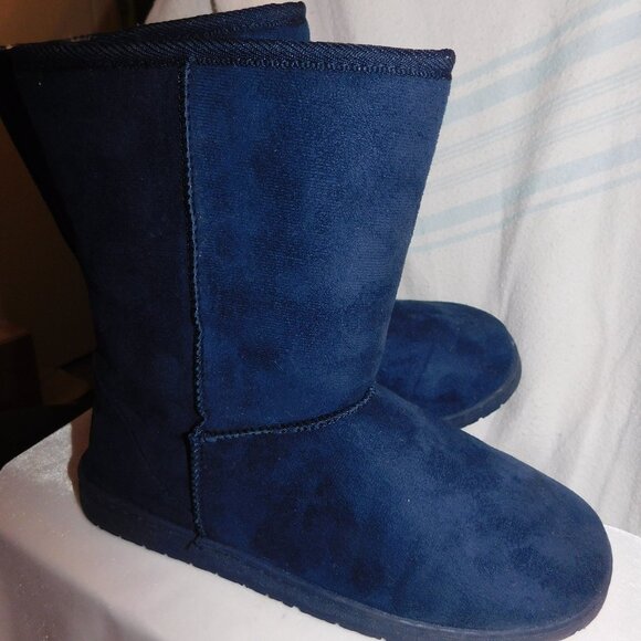 Ladies "Dawgs" Microfiber Winter Boots - Picture 1 of 5